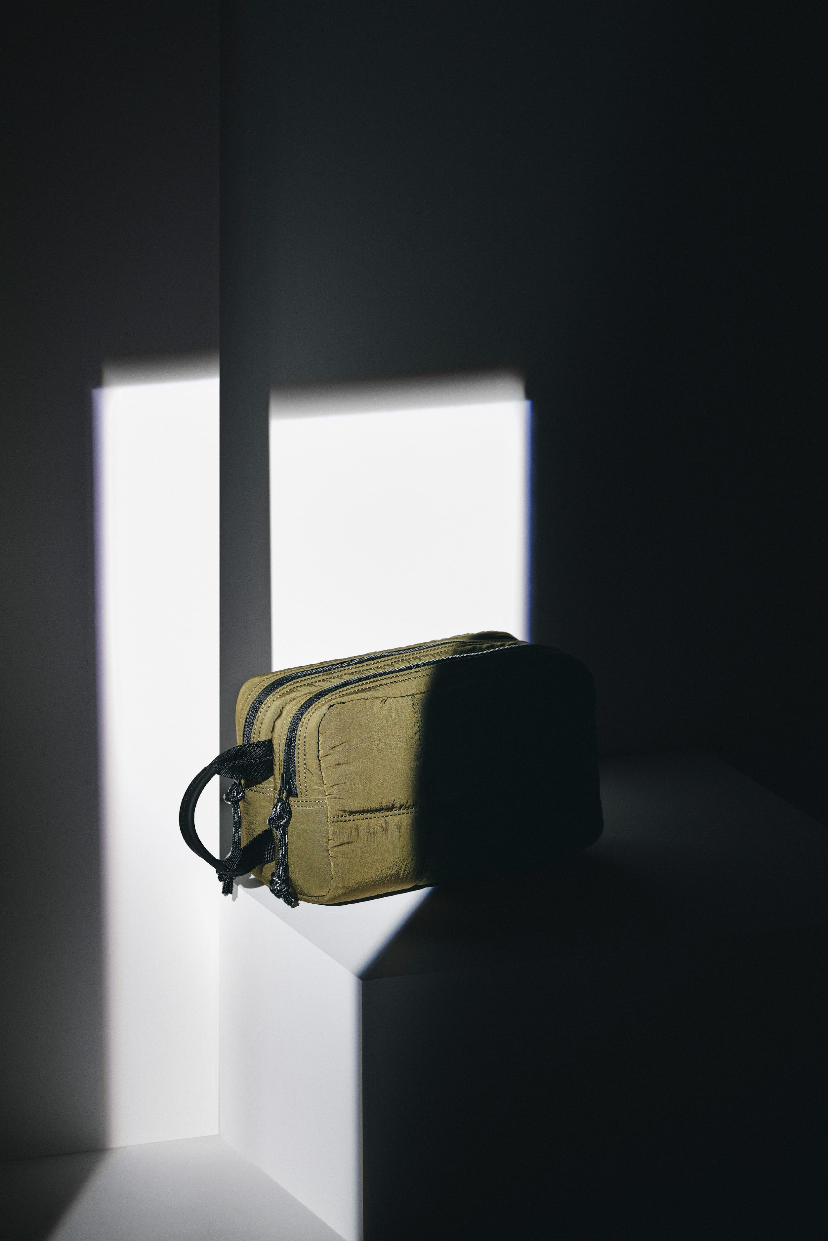 DOUBLE ZIP POUCH