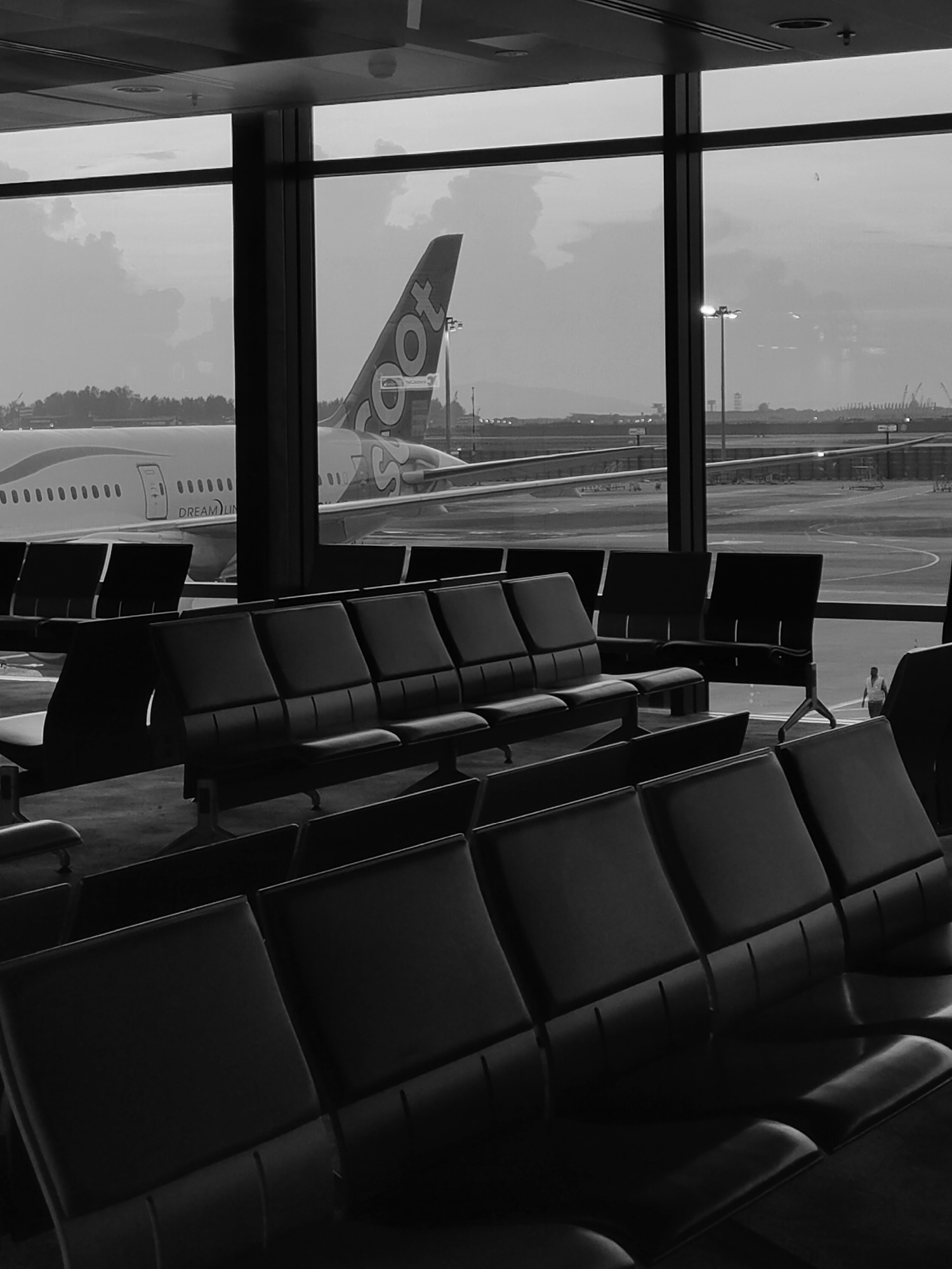 空港のラウンジのイメージ画像