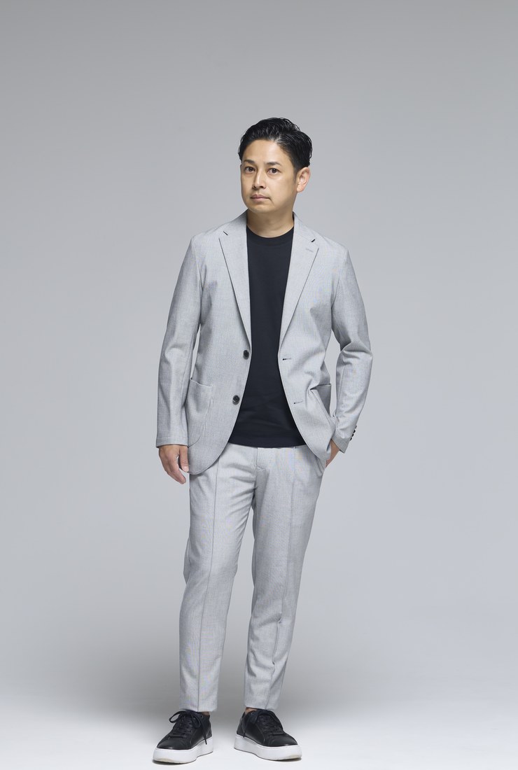 Sサイズを着用した伊藤さん